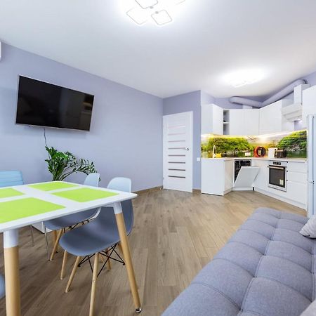 Квартира У Будинку З Власним Бомбосховищем Біля Жд Вокзалу 50 М2 Apartment Kiev Luaran gambar