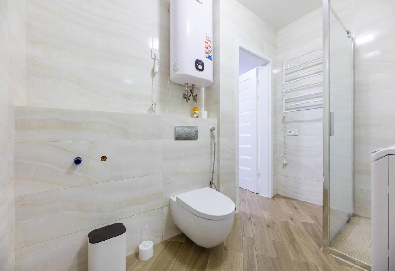 Квартира У Будинку З Власним Бомбосховищем Біля Жд Вокзалу 50 М2 Apartment Kiev Luaran gambar
